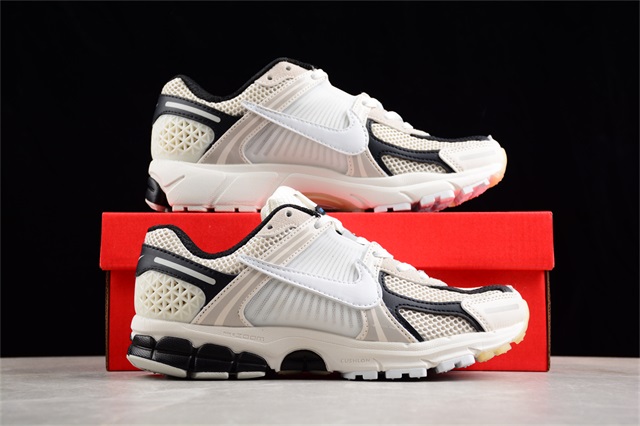 men air ZOOM VOMERO V5 shoes 2023-12-18-009